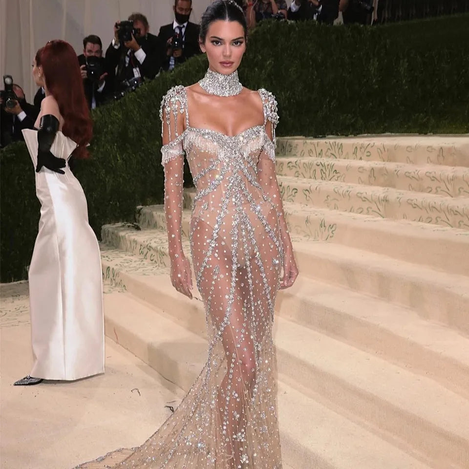 Esclusivi Abiti da Sera di Lusso 2023 con Perline di Cristallo e Frange - Stile Sirena, Ispirati a Kendall Jenner - Dubai
