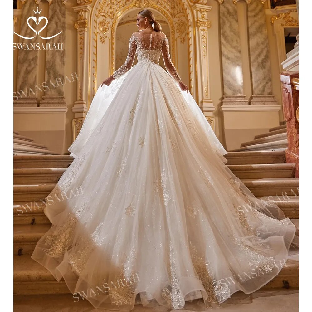 Abito da Sposa di Lusso 2024 con Perline, Maniche Lunghe, Pizzo e Appliques, Stile Principessa