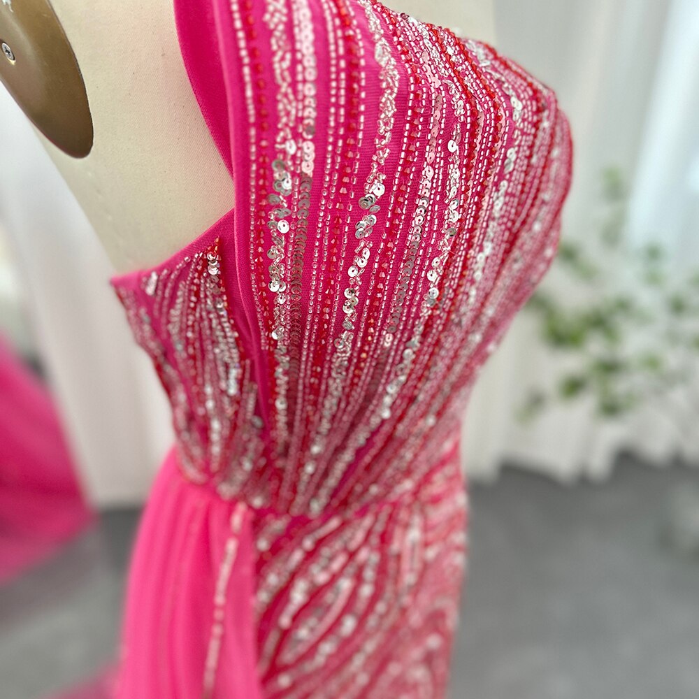 Abito da sera di lusso Dubai Fucsia 2023 con sovrapposta, spacco alto e scollo a cordoncino - Vestito da sposa per donne arabe per party