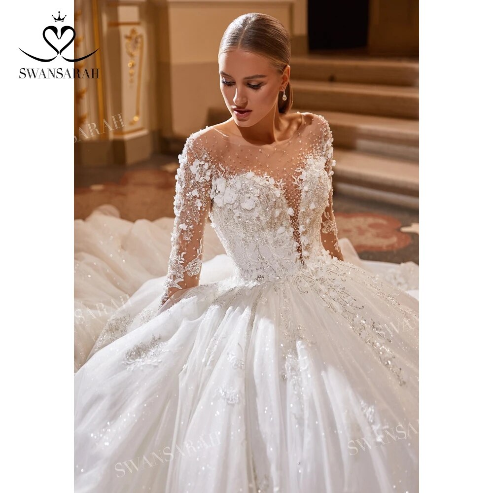 Abito da Sposa di Lusso 2024 con Perline, Maniche Lunghe, Pizzo e Appliques, Stile Principessa