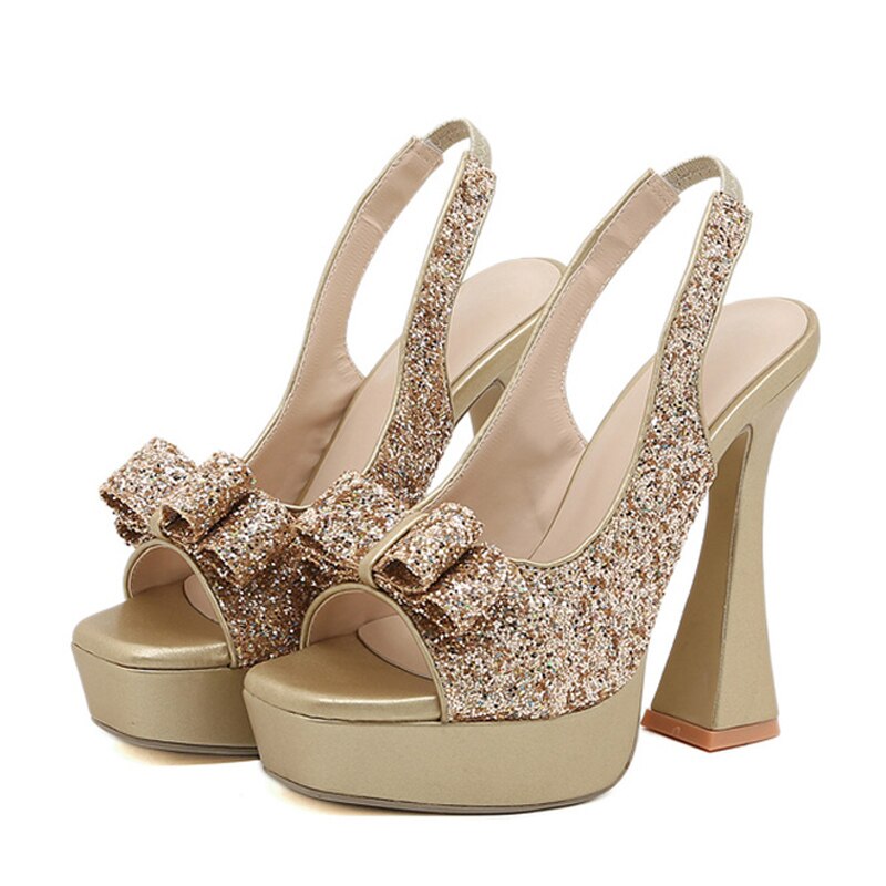 Scarpe da passerella Glitter con paillettes Bowknot Décolleté da donna Sexy Peep Toe Cinturino posteriore Sandali dorati Tacchi con plateau Scarpe da ballo da sposa - Bridetobe.it
