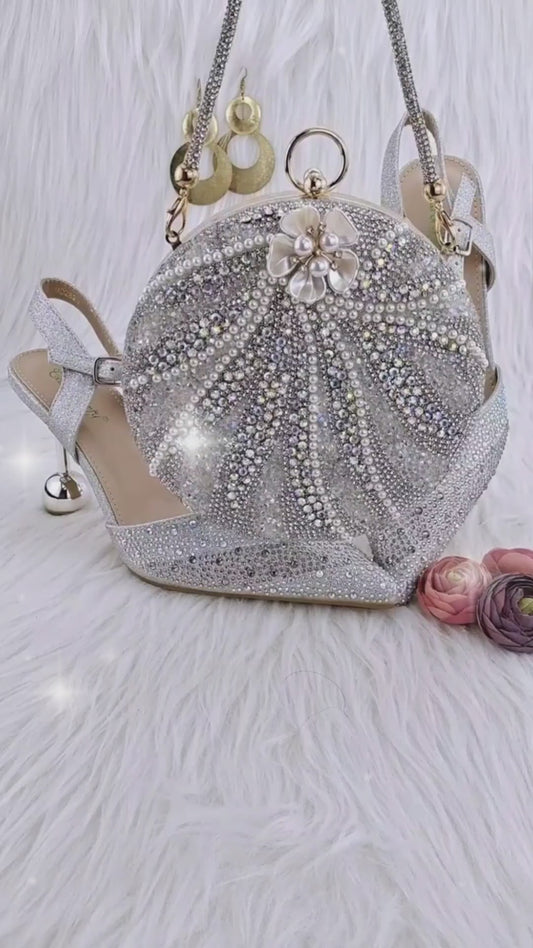 Set scarpe e borsa da sposa in diamante scintillante blu e fiore di perla di nuovo design italiano