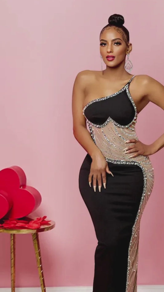 Splendidi abiti con strass decorati in rete con maxi abito laterale trasparente, perle glam, paillettes, abiti da discoteca per feste