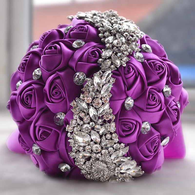 Bouquet da sposa in seta con schiuma e strass fatti a mano - Bridetobe.it