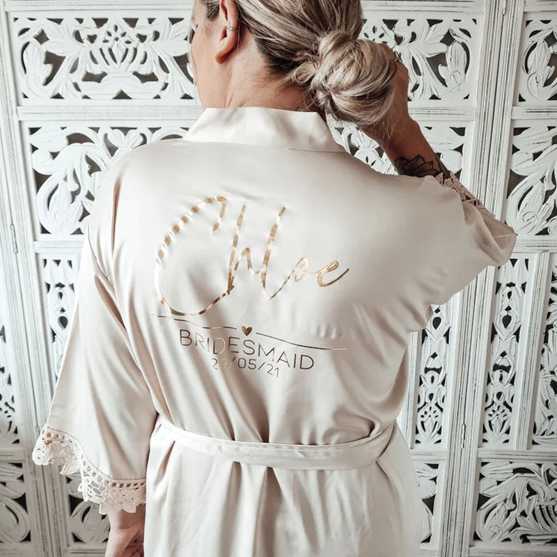 Vestaglia Personalizzata da Sposa in Seta con Pizzo - Abito da Notte per Spose e Damigelle d'Onore - Bridetobe.it