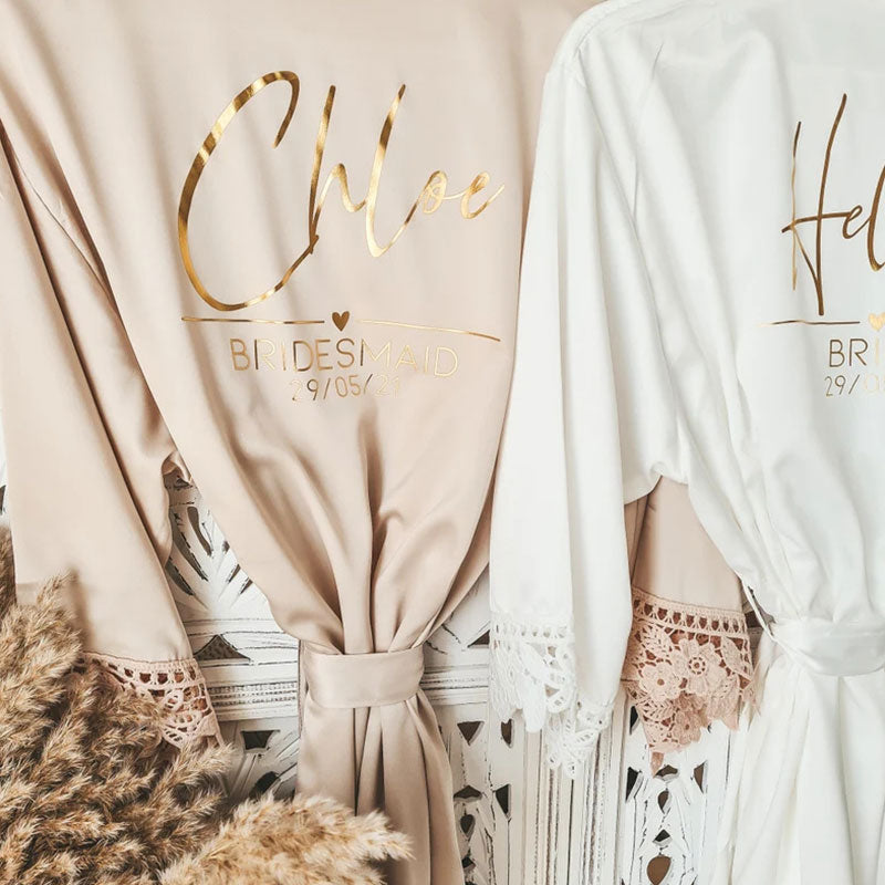 Vestaglia Personalizzata da Sposa in Seta con Pizzo - Abito da Notte per Spose e Damigelle d'Onore - Bridetobe.it