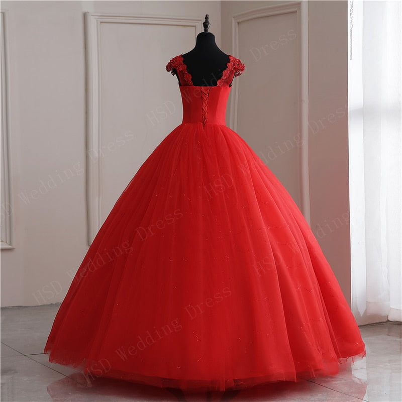 Abito da ballo senza maniche in pizzo, stile dolce principessa - Bridetobe.it