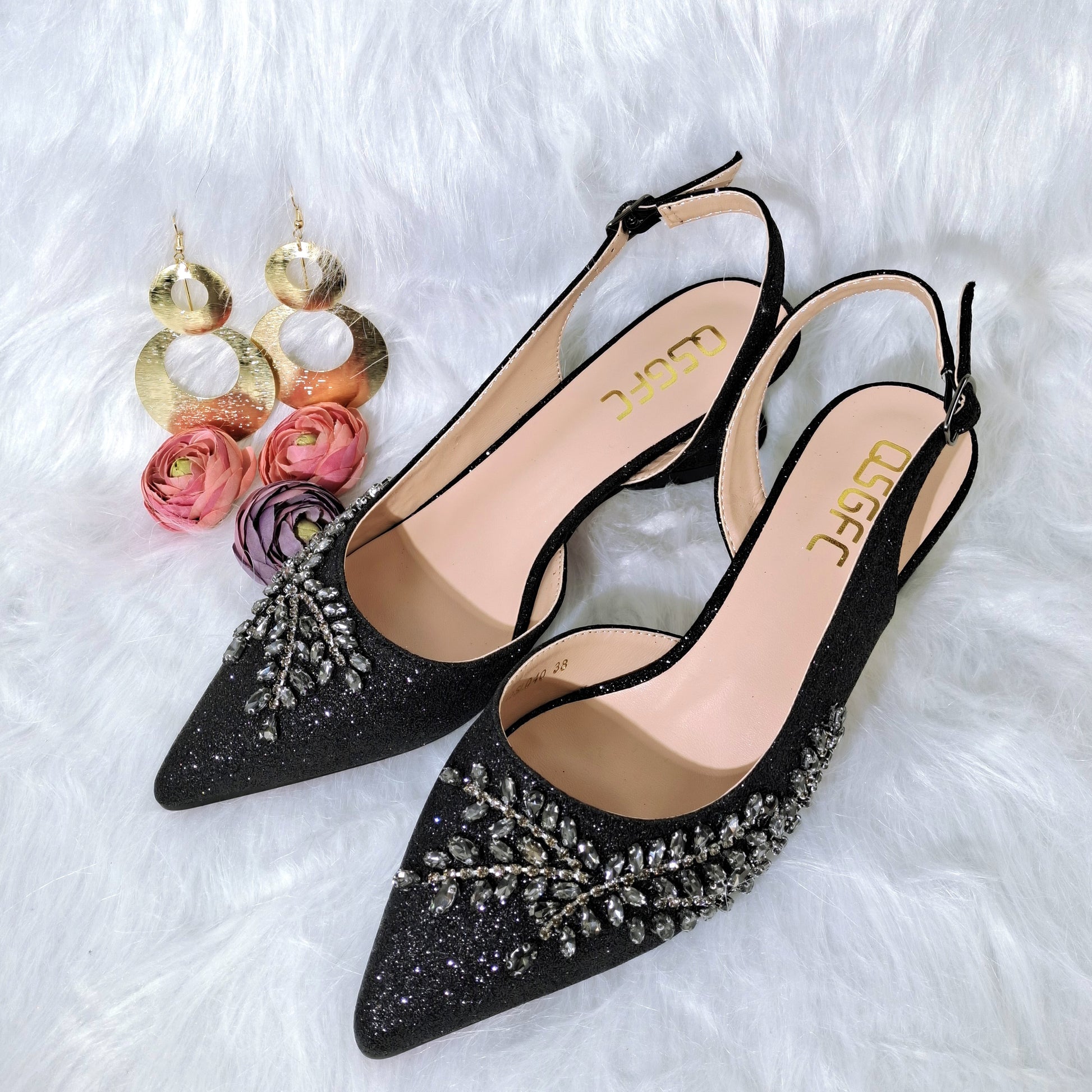 Scarpe e Borsa Fatte a Mano in Stile Popolare in Africa con Design Italiano Elegante e Colori Multipli per Feste/Matrimoni - Bridetobe.it