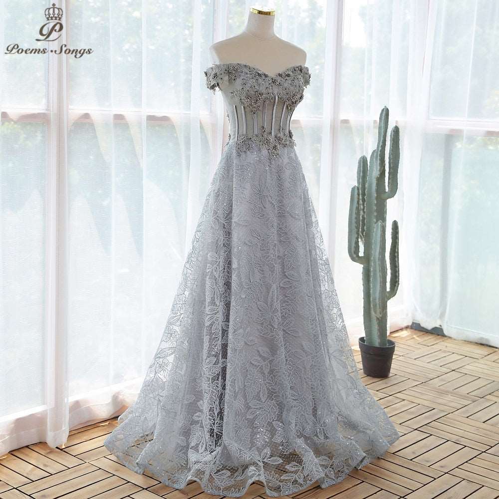 Abito da cerimonia elegante con paillettes e merletti grigi a fiori - Bridetobe.it