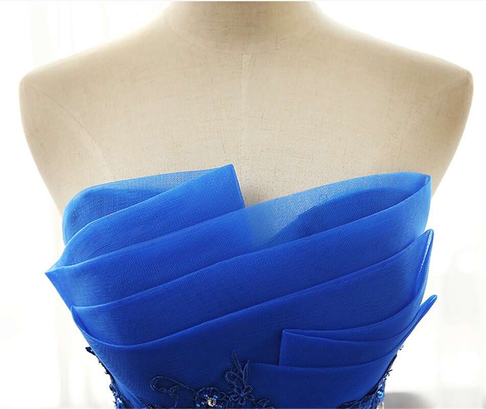 Abito da Sposa di Lusso in Pizzo Nero, Blu e Champagne con Drappeggio e Cristalli - Bridetobe.it