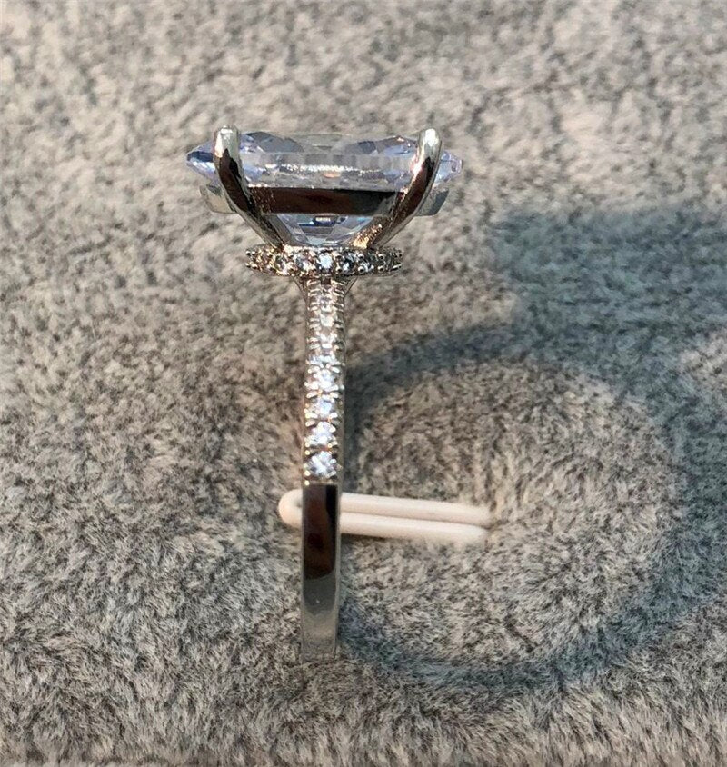 Anello di Fidanzamento in Argento Sterling 925 con Diamante in Zirconia 4ct al 100% - Bridetobe.it