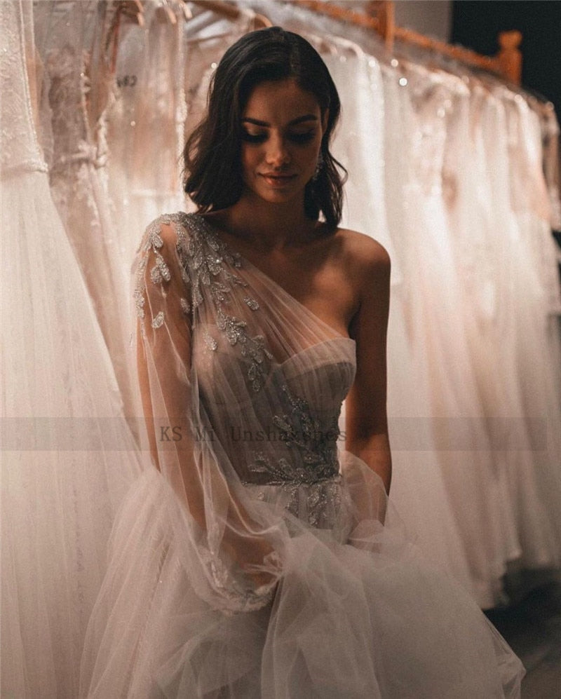 Abito da Sposa Vintage Principessa con Glitter, Perle, Pizzo e Spalla Scoperta - Bridetobe.it