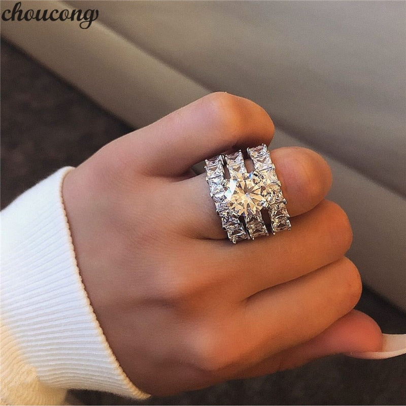 Anello di Fidanzamento in Argento 925 con Diamante Zicone Princess Cut AAAAA - Bridetobe.it