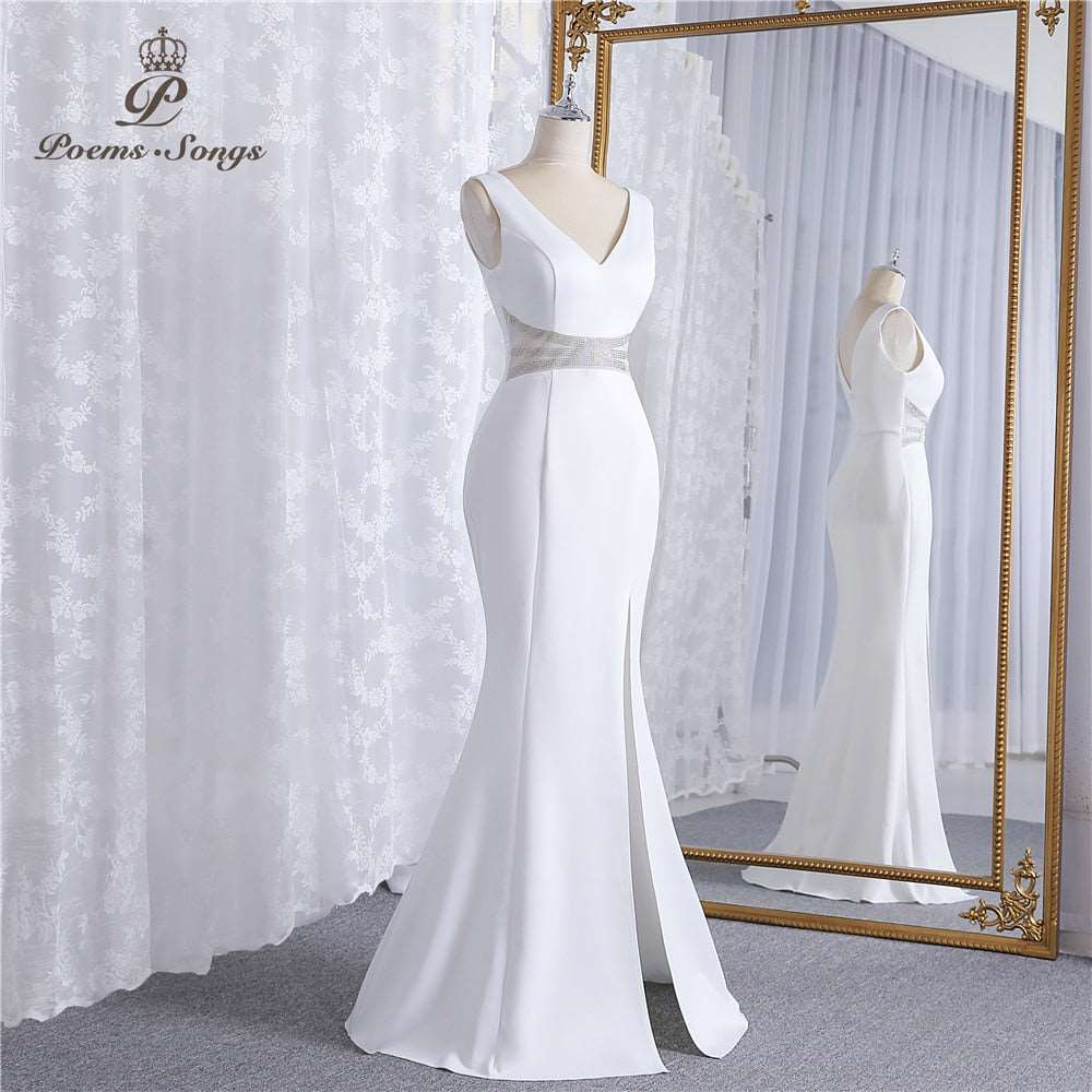 Abito da cerimonia elegante e sexy con scollo a V e senza maniche con paillettes - Bridetobe.it