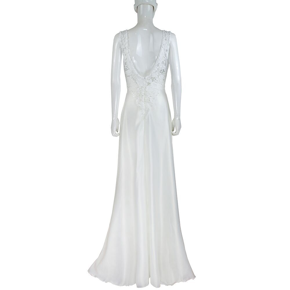 Abito da Sposa Economico di Alta QualitĂ - Perfetto per le Spose con un Budget Limitato - Bridetobe.it