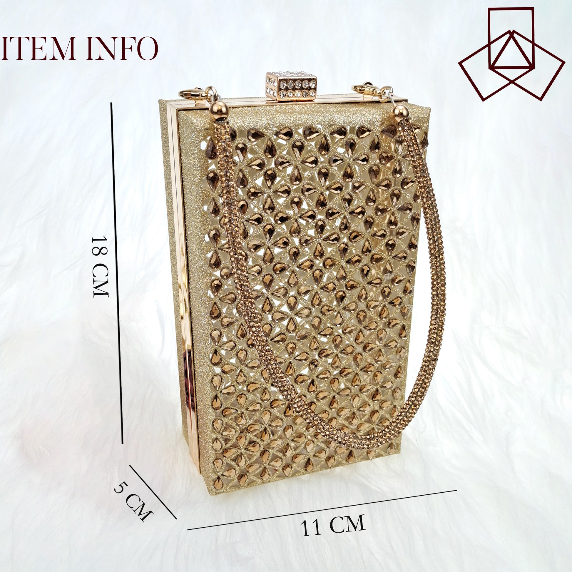 Scarpe e borsa fatte a mano con diamanti piccoli e luccicanti per le donne, dal design confortevole e affusolato. - Bridetobe.it