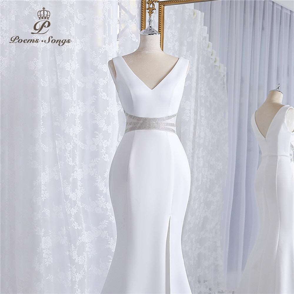 Abito da cerimonia elegante e sexy con scollo a V e senza maniche con paillettes - Bridetobe.it