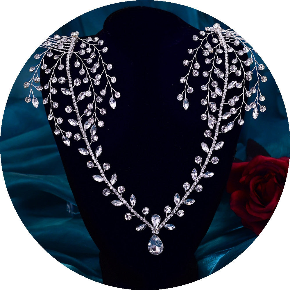 Tiara con strass e cristalli per accessori per capelli da sposa: eleganza regale per il tuo grande giorno" - Bridetobe.it