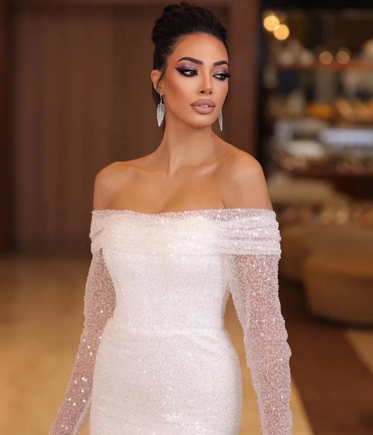 Abiti da sposa aderenti in Boemia con maniche lunghe lucide senza spalline eleganti a sirena senza spalline - Bridetobe.it