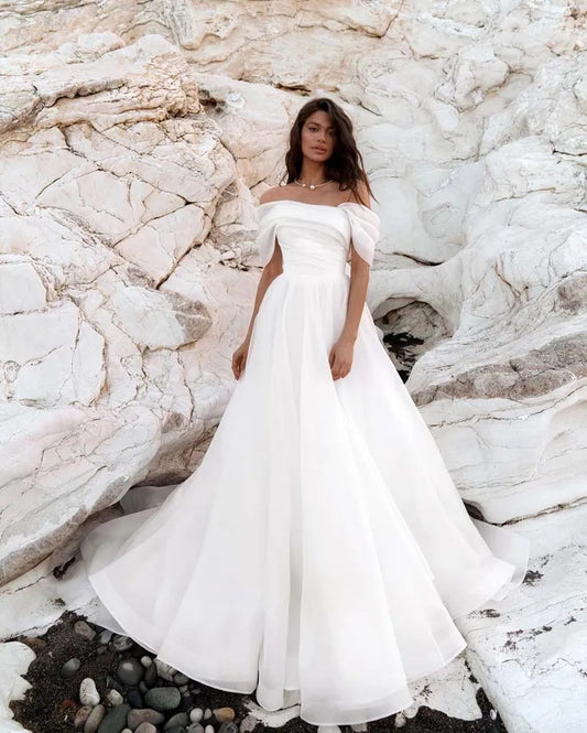 Abito da sposa con spalle scoperte mordern A-Line con cerniera Abito da sposa 2023 Corte dei treni Principessa BECHOYER NR270 Plus Size Vestido de Noiva - Bridetobe.it