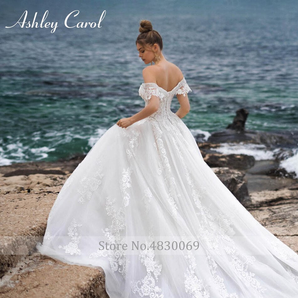 Abiti da sposa di lusso per donna 2023 Appliques con perline a cuore Abito da sposa cattedrale con lacci Abiti da sposa - Bridetobe.it