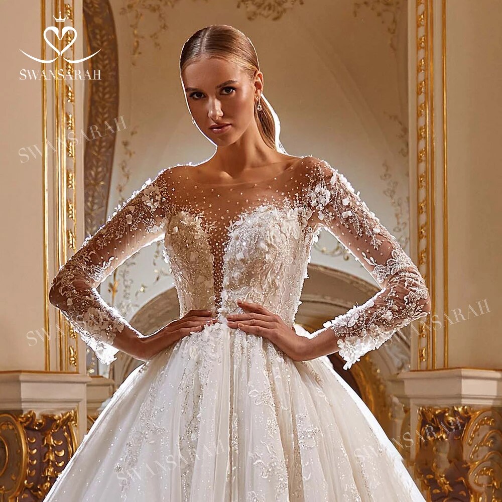 Abito da Sposa di Lusso 2023 con Perline, Maniche Lunghe, Pizzo e Appliques, Stile Principessa