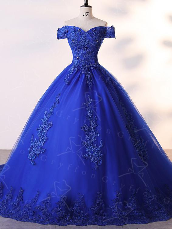 Abito da Quinceanera con Strascico: Elegante Abito da Ballo Scollo a Barchetta, lussuoso Abito da Festa Taglie Forti, Abito da Ballo da Sera