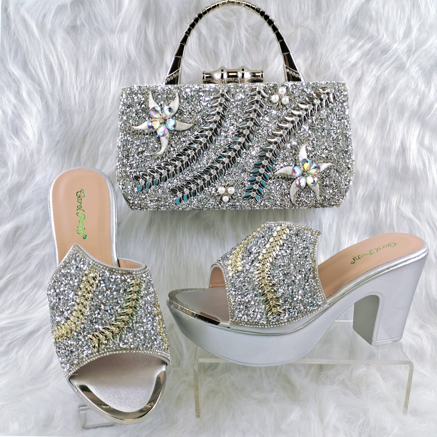 Set di scarpe e borsa fatte a mano con design elegante, comode e adatte ad ogni occasione - Bridetobe.it