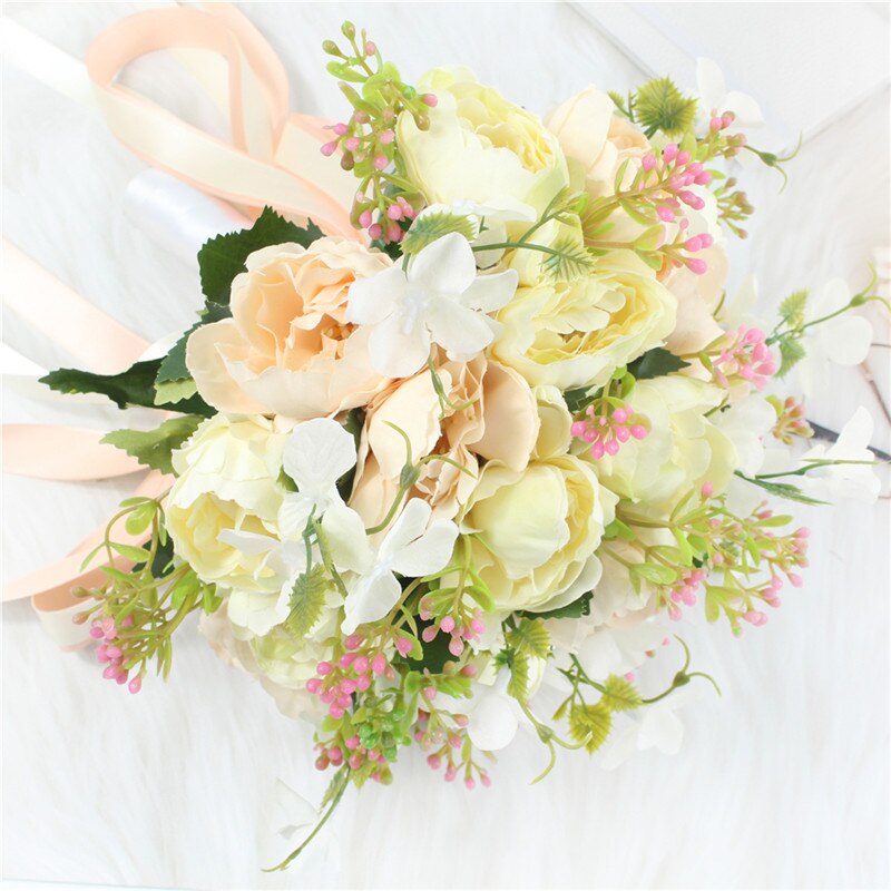 Bouquet da sposa in seta artificiale Champagne con 18 peonie e nastro di raso - Bridetobe.it