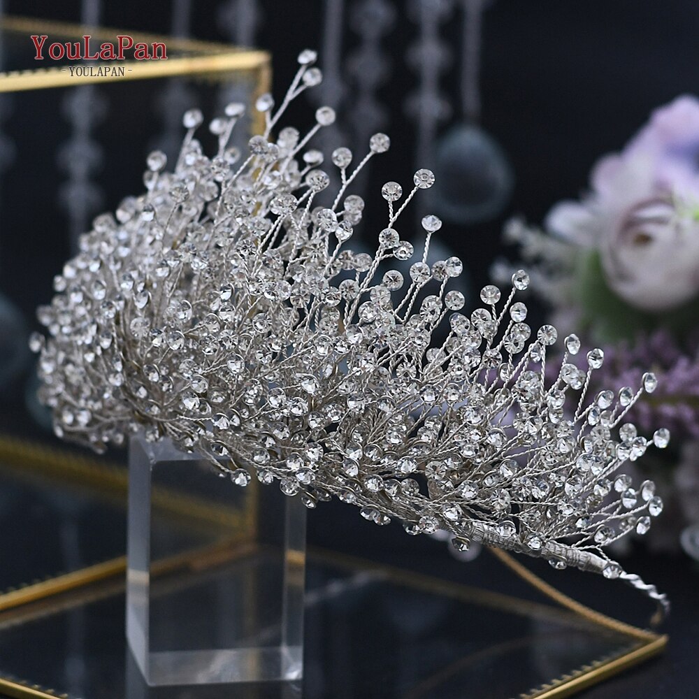 Accessori di lusso per acconciature da sposa con diamanti e corone diademi in strass - Bridetobe.it