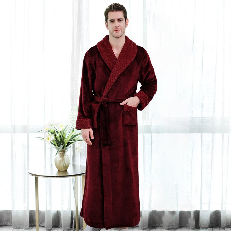 Accappatoio in morbido pile di coral fleece, spesso e caldo, con kimono termico in flanella personalizzabile con nome e data degli sposi. Perfetto come pigiama da notte per uomo e donna. - Bridetobe.it