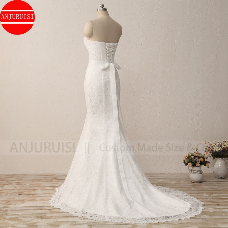 Abito da Sposa Sirena in Pizzo Bianco Elegante - Bridetobe.it