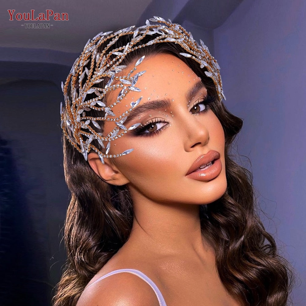 Fascia per capelli nuziale di lusso a forma di fiore con strass di cristallo, completamente fatta a mano" - Bridetobe.it