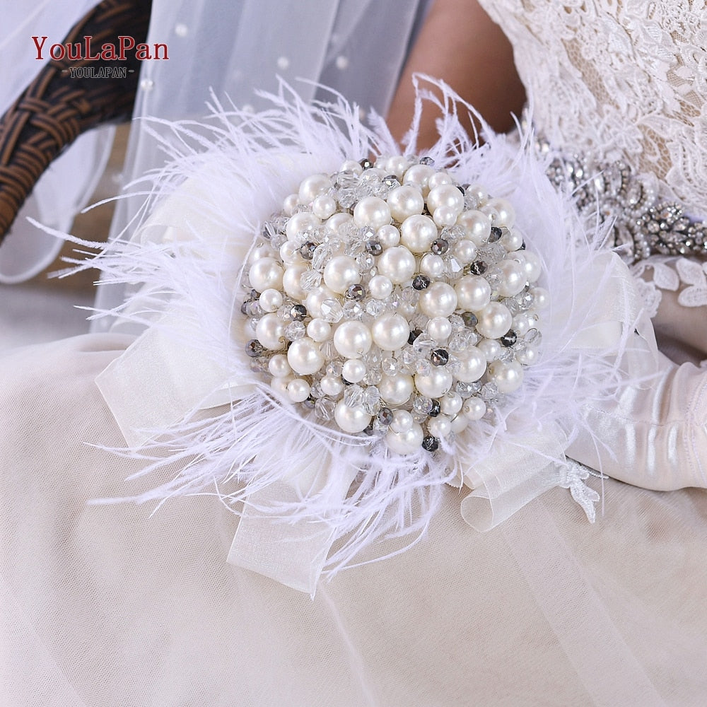 Bouquet da sposa in viscosa con strass e perle - Colore avorio e bianco - Bridetobe.it