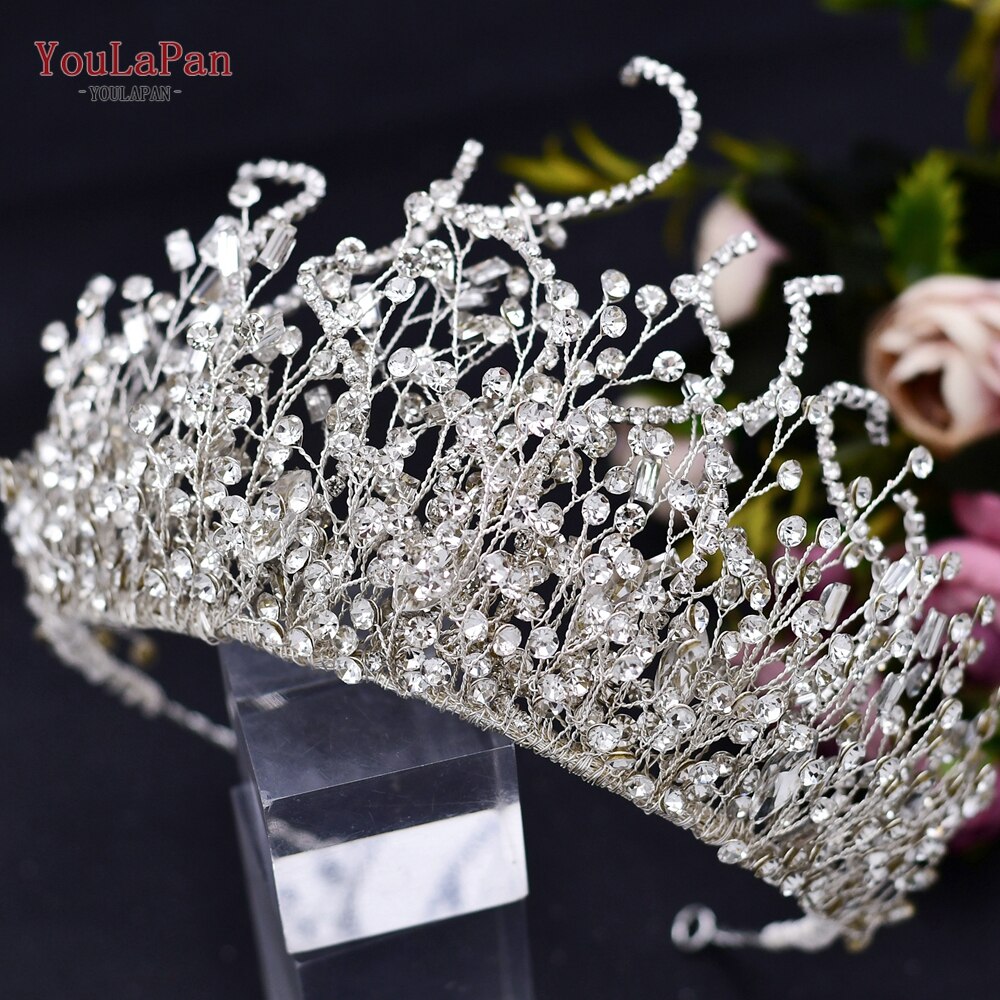 Accessori di lusso per acconciature da sposa con diamanti e corone diademi in strass - Bridetobe.it