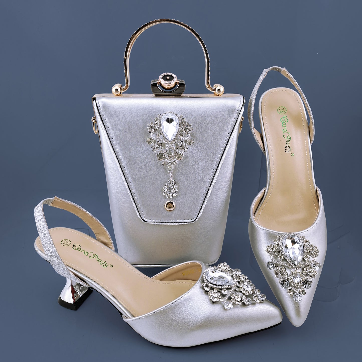 Scarpe e Borsa da Sposa Reali Fatti a Mano con Strass Elegantissimi - Bridetobe.it