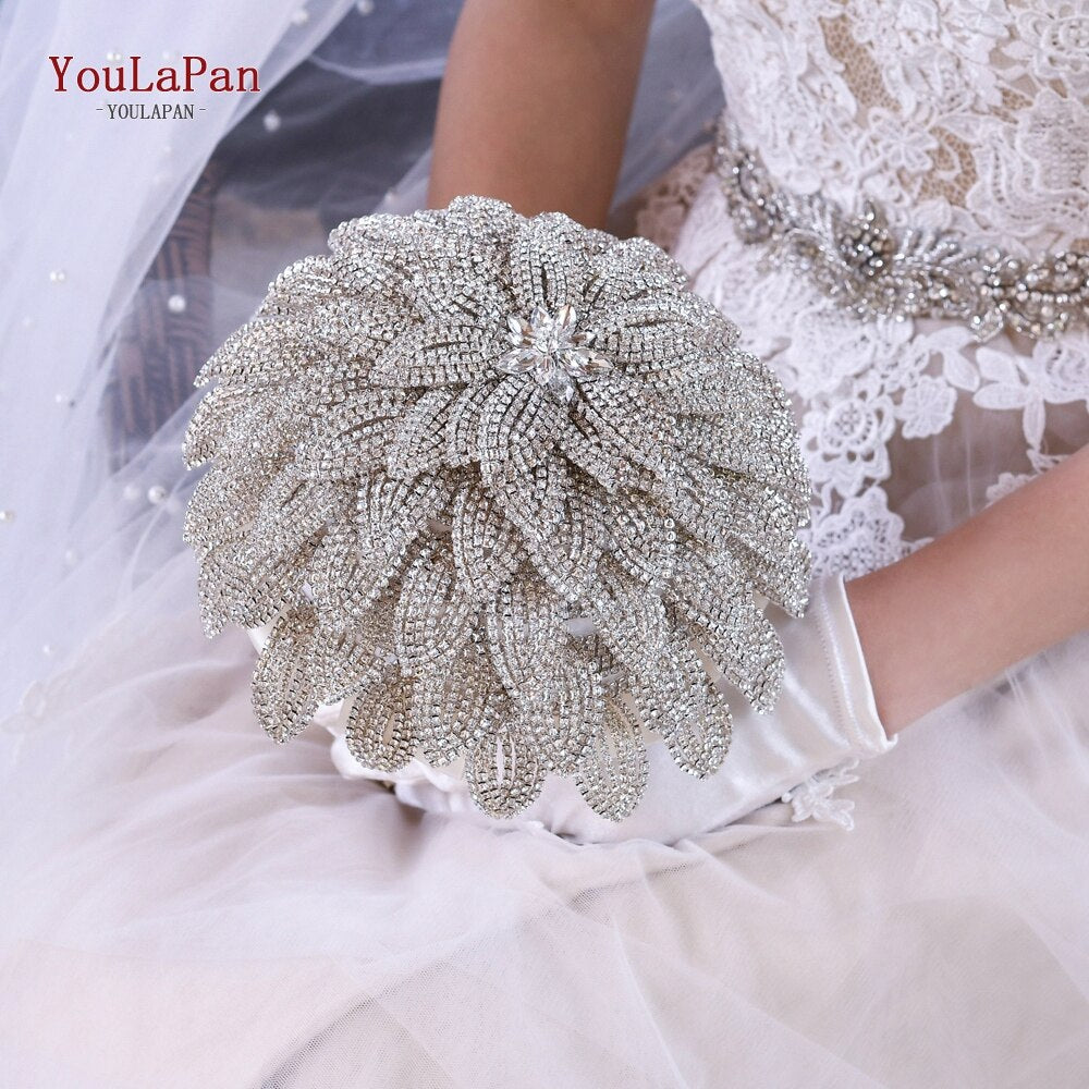 Bouquet da sposa in viscosa con strass e perle - Colore avorio e bianco - Bridetobe.it