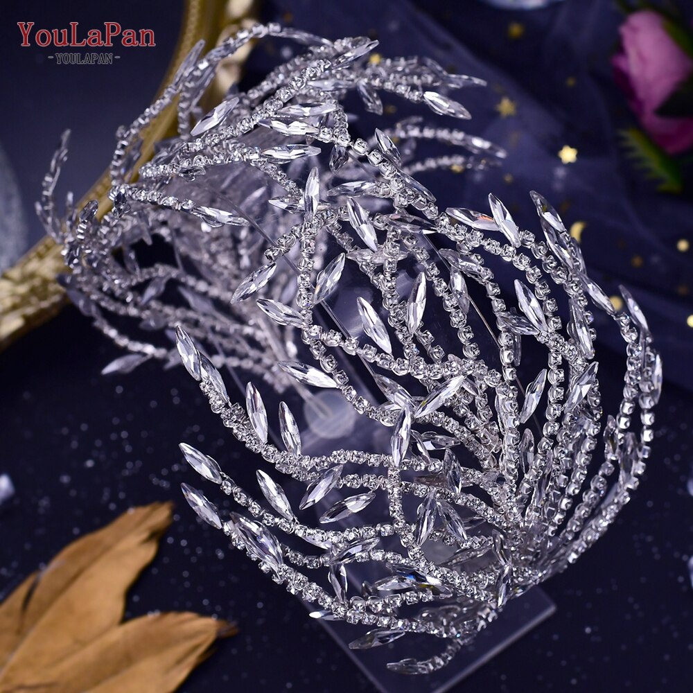 Fascia Per Capelli Nuziale di Lusso Fatta a Mano a Forma di Fiore con Pietre di Strass e cristalli - Bridetobe.it