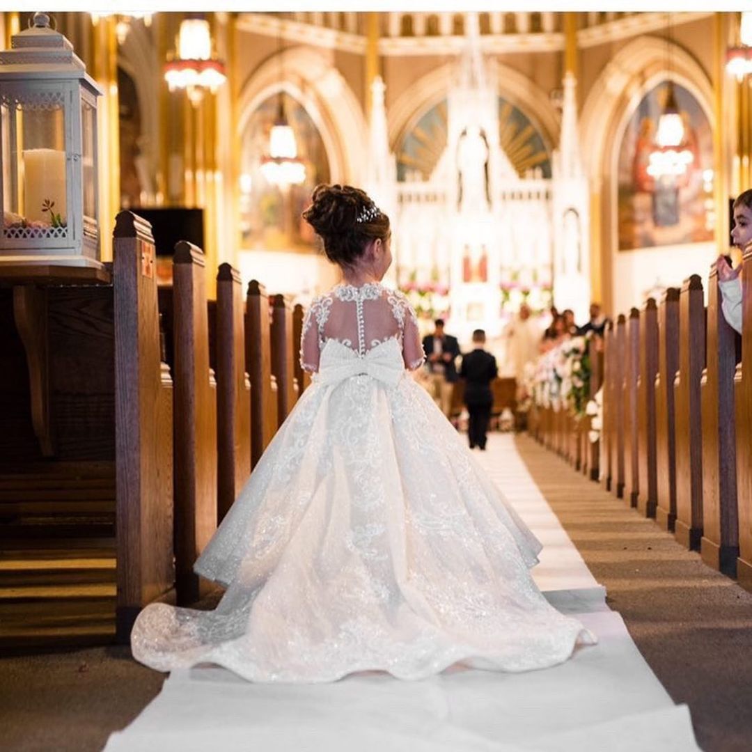 Abito elegante per bambina con maniche lunghe, bottoni sul retro e fiocco al collo - Bridetobe.it