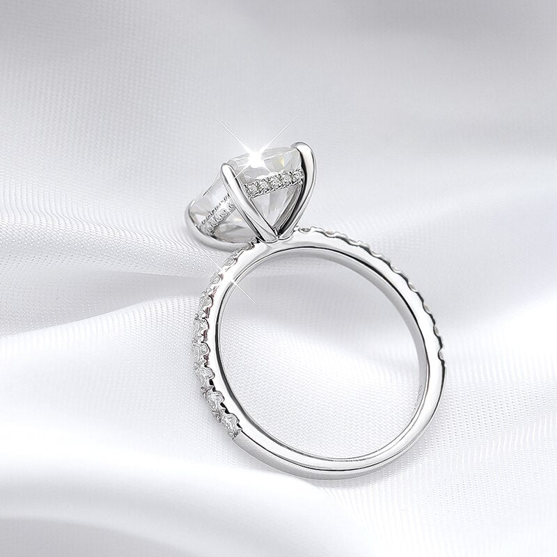 Anello di Fidanzamento Solitario Radiant Cut Moissanite 4ct S925 Sterling Silver con Certificazione GRA - Bridetobe.it