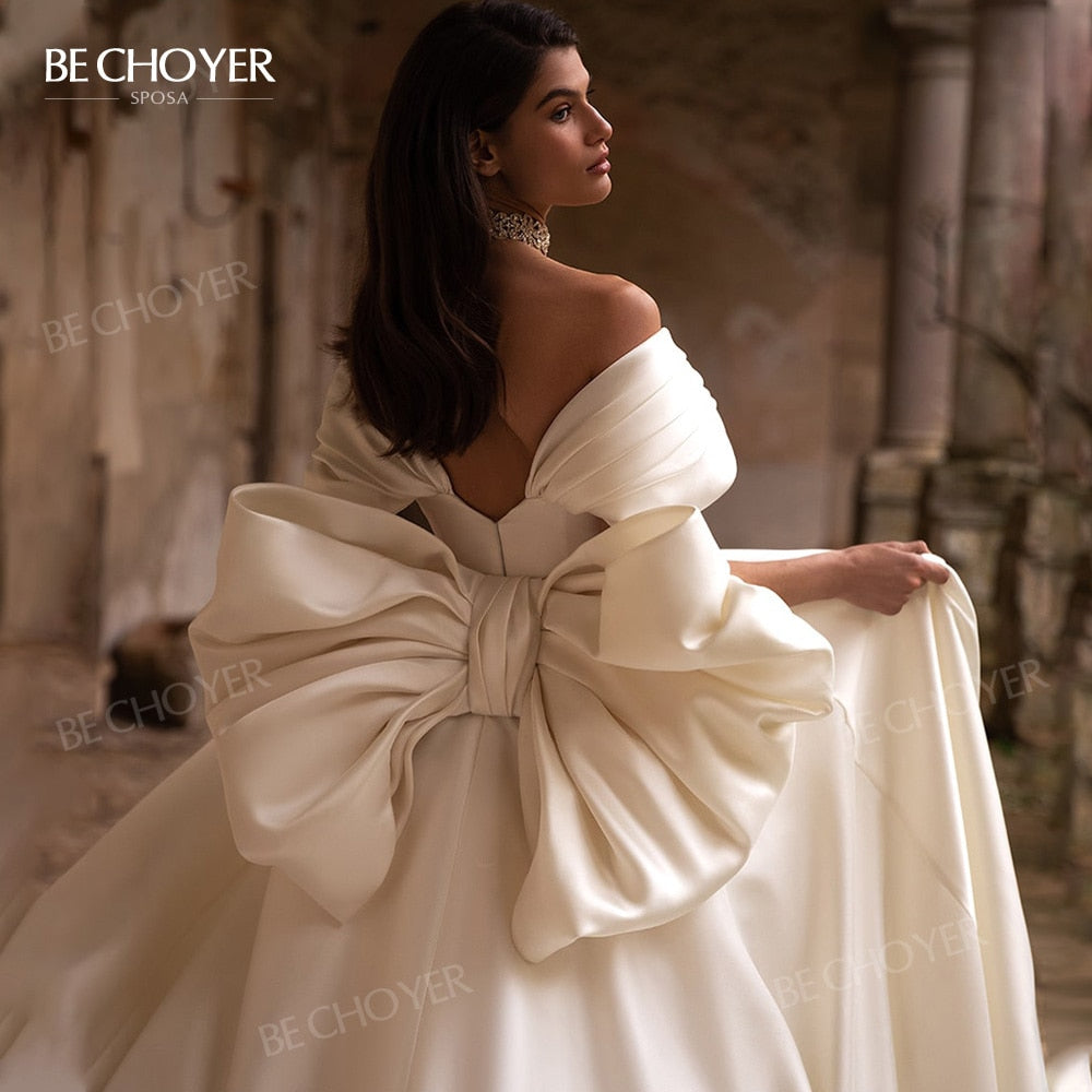 Abito da sposa staccabile Fiocco senza maniche Abito da sposa 2023 raso a cuore Linea A Corte dei treni Principessa BECHOYER EL201 Vestido de Noiva - Bridetobe.it