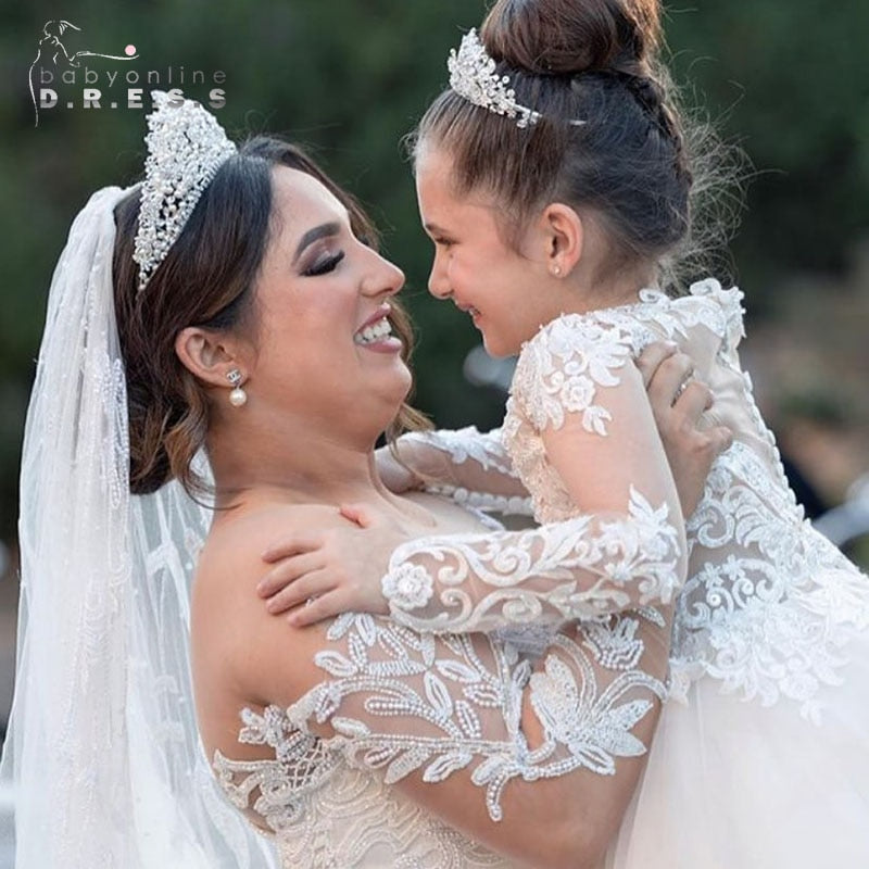 Abito elegante per bambina con maniche lunghe, bottoni sul retro e fiocco al collo - Bridetobe.it