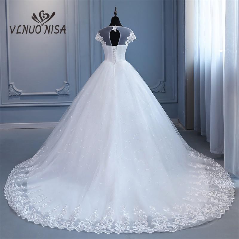 Abito da sposa principessa di lusso con scollo a O 2023 - Bridetobe.it