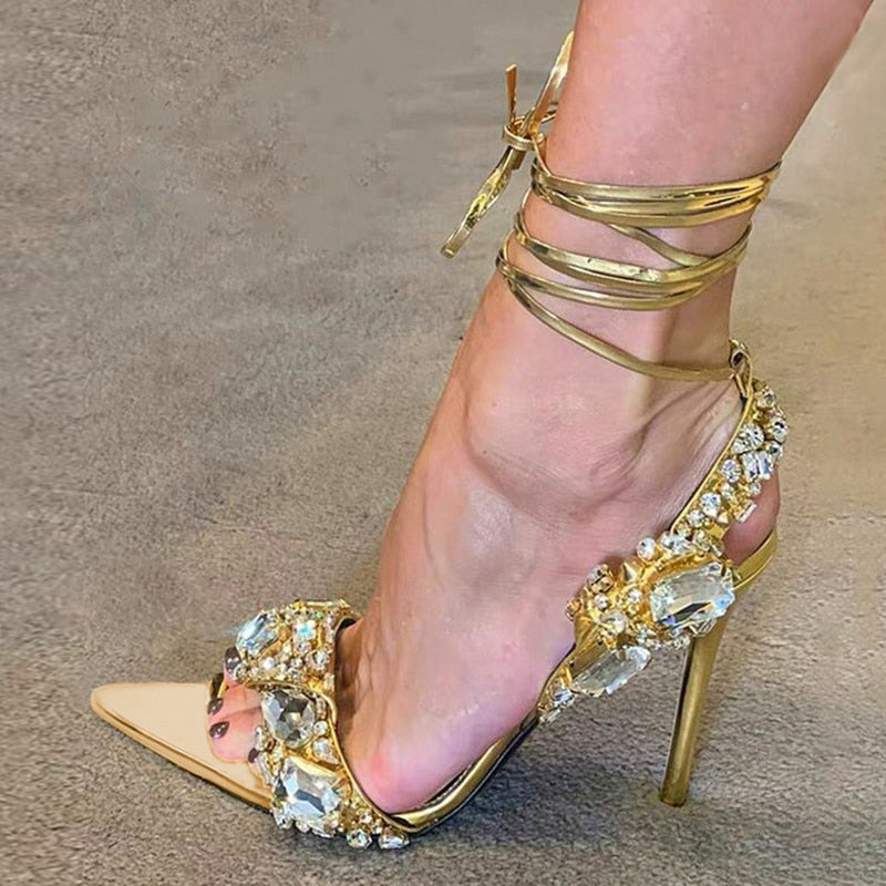 Sandali dorati fatti a mano con cinturino alla caviglia Sandali da spogliarellista da discoteca per feste da donna Scarpe da sposa con punta a punta in cristallo di alta qualità - Bridetobe.it