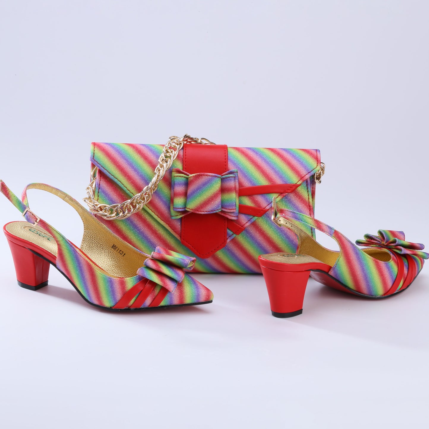 Scarpe e borsa fatte a mano in stile africano a strisce colorate per la sposa design italiano - Bridetobe.it