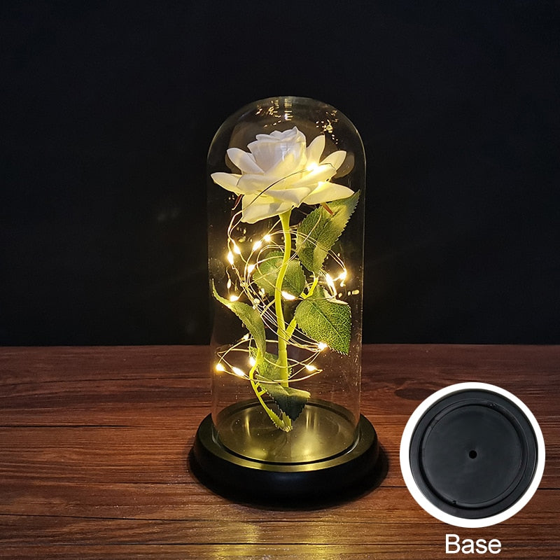 Regalo di San Valentino per la tua ragazza: Rosa eterna con luce LED, copertura in vetro con foglia d'oro. Ideale anche come regalo per la festa della mamma, matrimoni e damigelle d'onore. - Bridetobe.it